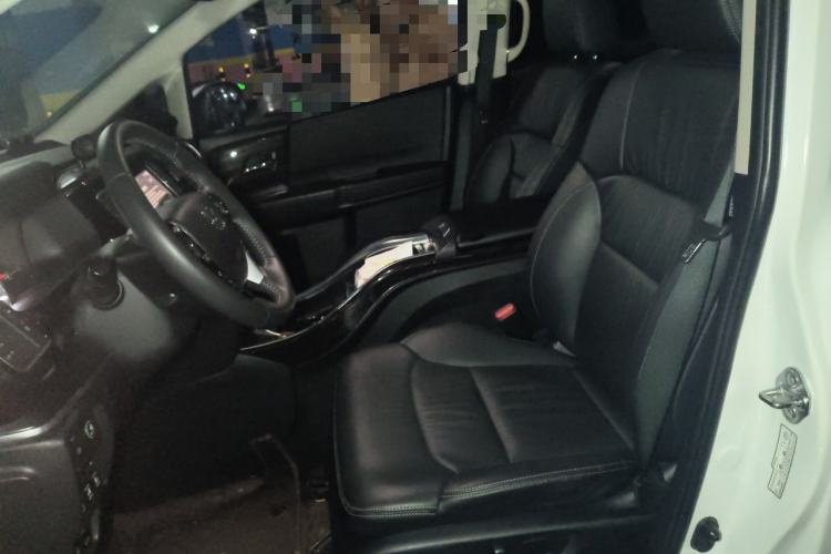 Used Honda Elysion 2016 2.4L Luxury Edition Left Front Seat