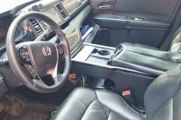 Used Honda Elysion 2016 2.4L Style Edition Left Front Seat