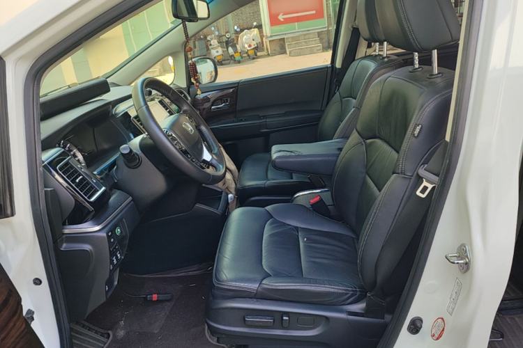 Used Honda Elysion 2016 2.4L Luxury Edition Left Front Seat