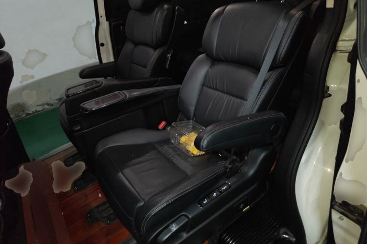 Used Honda Elysion 2016 2.4L Luxury Edition Left Front Seat