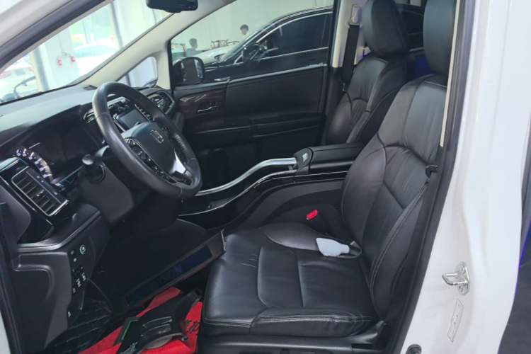 Used Honda Elysion 2016 2.4L Luxury Edition Left Front Seat