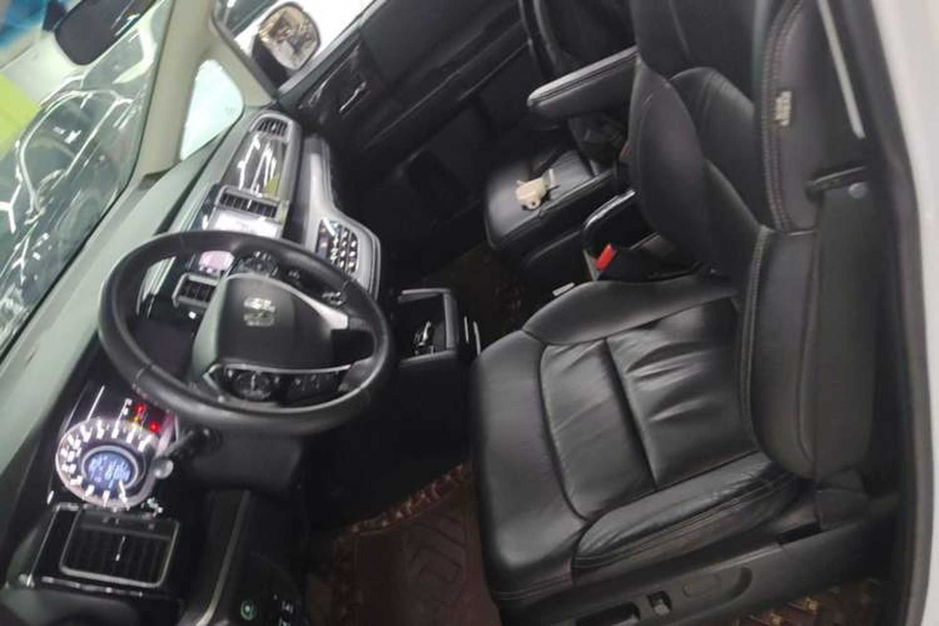 Used Honda Elysion 2016 2.4L Style Edition Left Front Seat