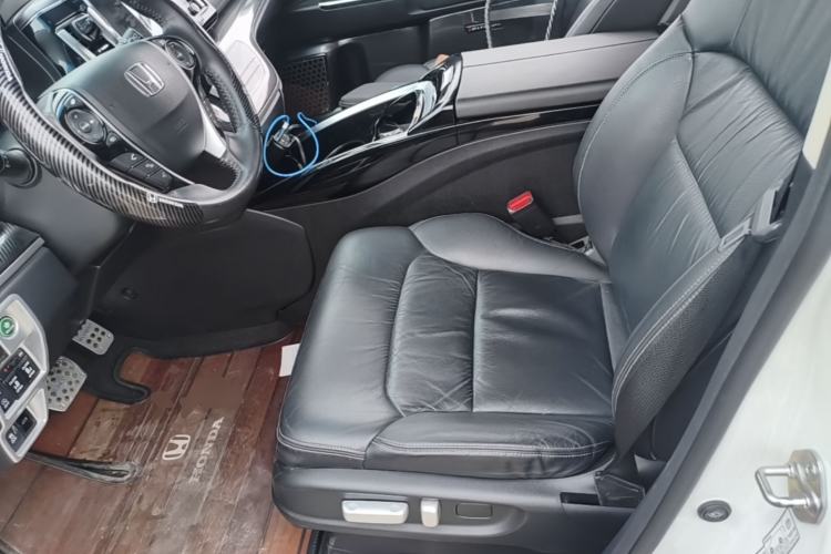 Used Honda Elysion 2016 2.4L Luxury Edition Left Front Seat