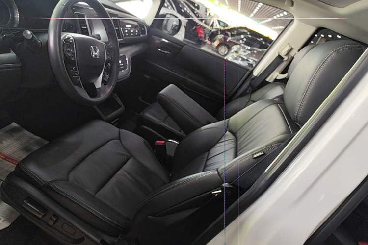 Used Honda Elysion 2016 2.4L Luxury Edition Left Front Seat