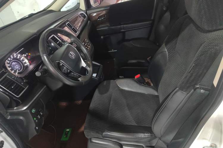 Used Honda Elysion 2016 2.4L Classic Edition Left Front Seat
