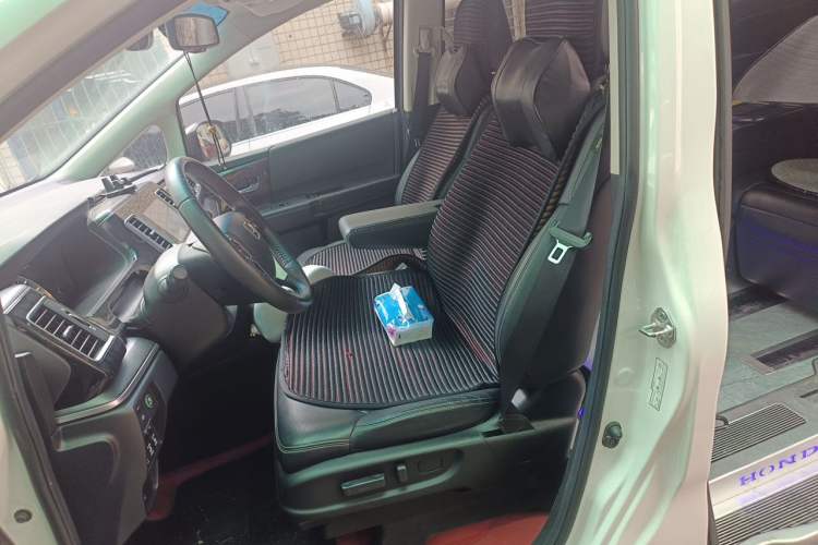 Used Honda Elysion 2016 2.4L Luxury Edition Left Front Seat