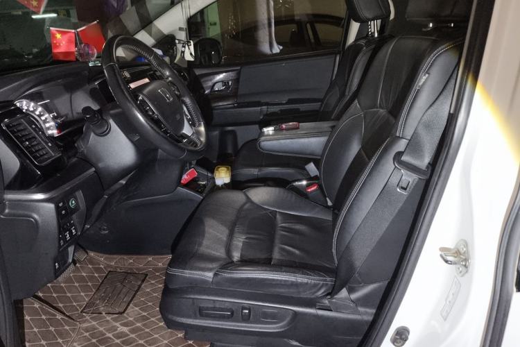 Used Honda Elysion 2016 2.4L Luxury Edition Left Front Seat