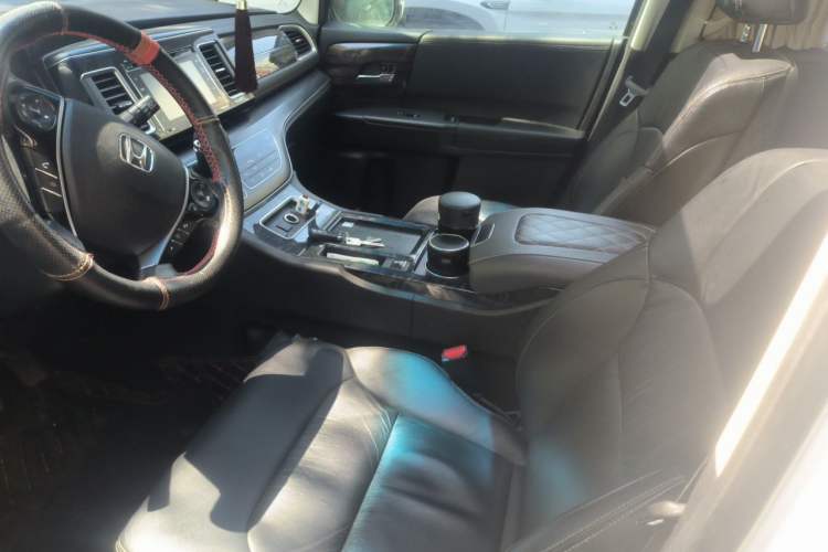 Used Honda Elysion 2016 2.4L Supreme Edition Left Front Seat