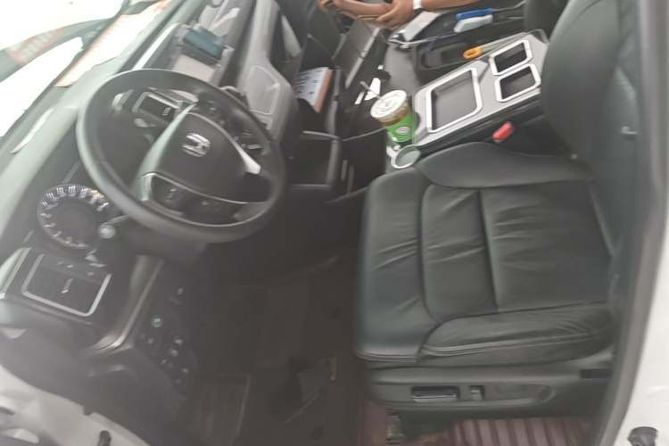 Used Honda Elysion 2016 2.4L Supreme Edition Left Front Seat