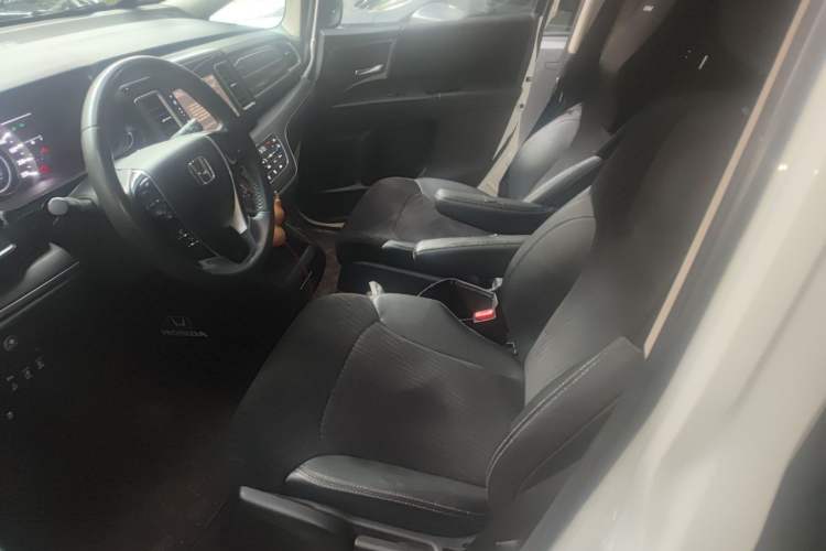 Used Honda Elysion 2016 2.4L Classic Edition Left Front Seat