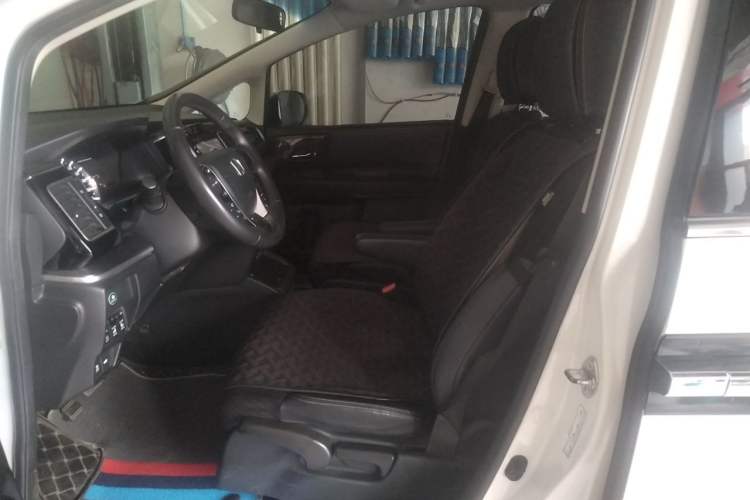 Used Honda Elysion 2016 2.4L Classic Edition Left Front Seat
