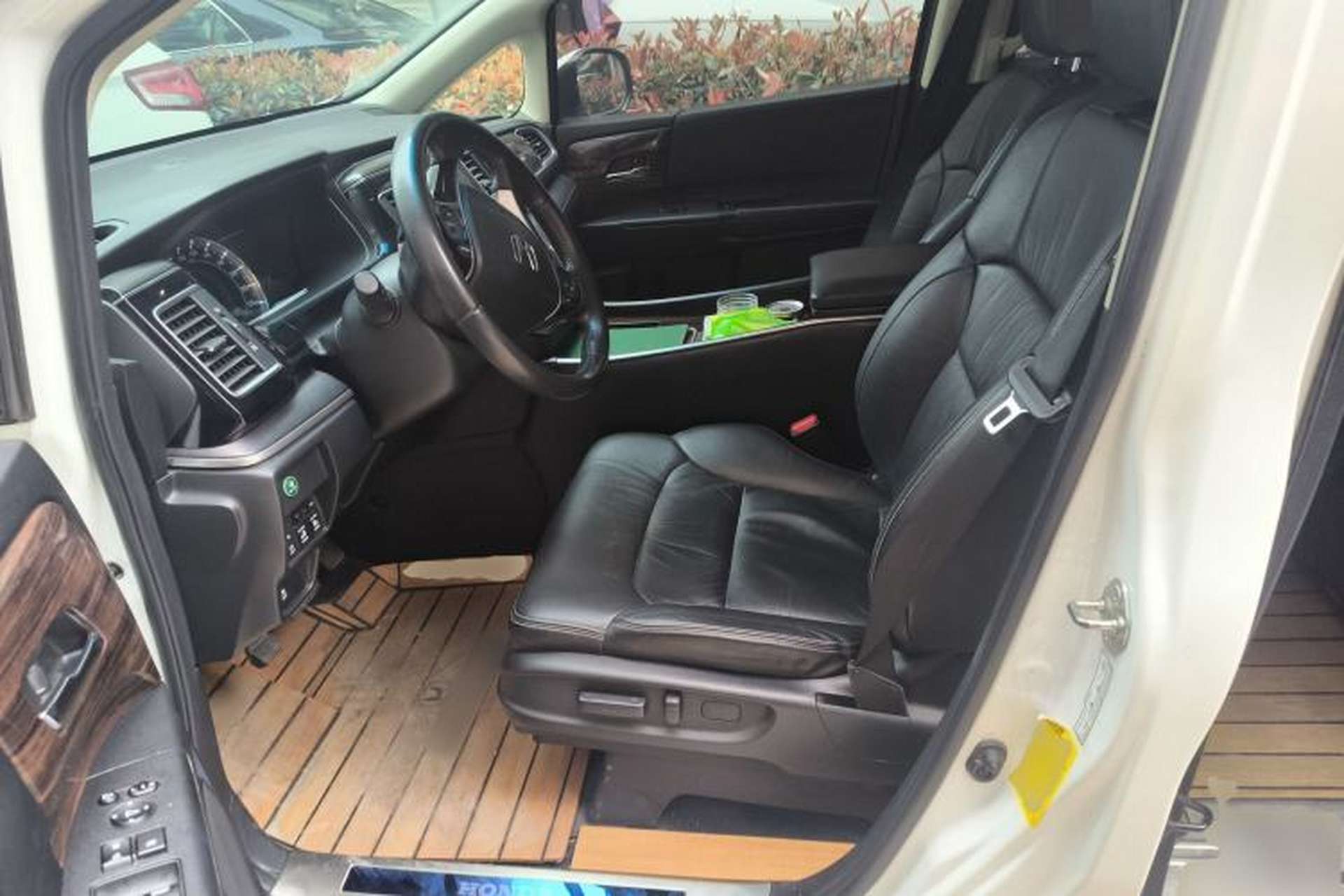 Used Honda Elysion 2016 2.4L Style Edition Left Front Seat