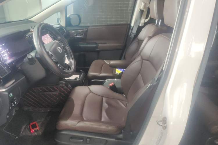 Used Honda Elysion 2016 2.4L Comfort Edition Left Front Seat
