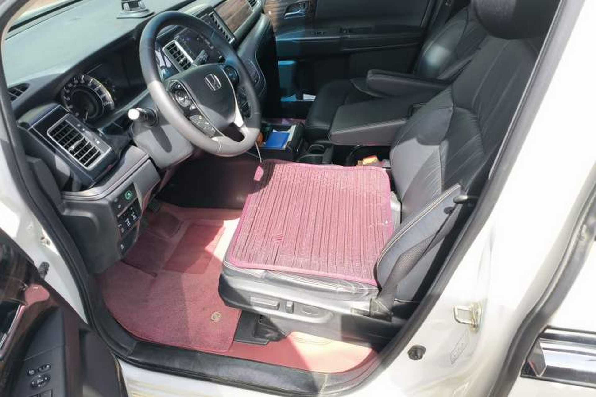 Used Honda Elysion 2016 2.4L Luxury Edition Left Front Seat