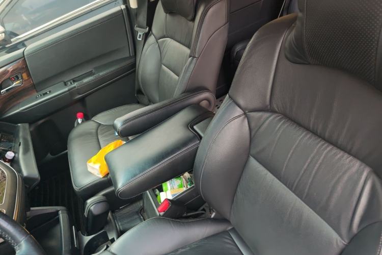 Used Honda Elysion 2016 2.4L Luxury Edition Left Front Seat