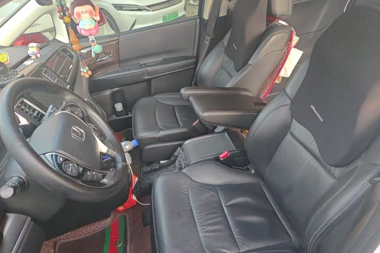 Used Honda Elysion 2016 2.4L Luxury Edition Left Front Seat