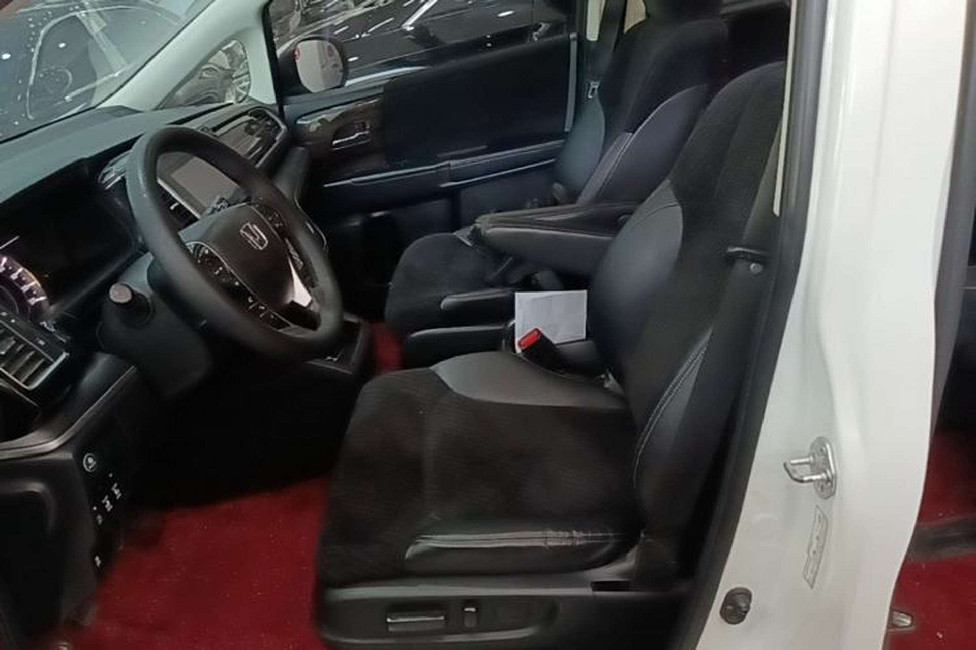 Used Honda Elysion 2016 2.4L Comfort Edition Left Front Seat