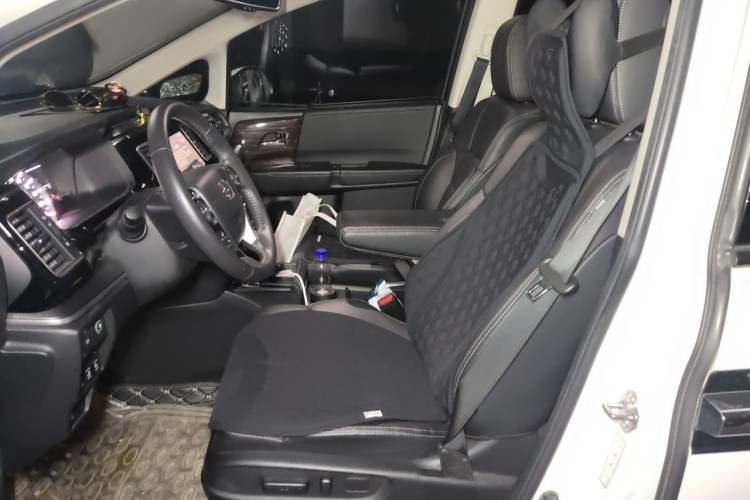 Used Honda Elysion 2016 2.4L Luxury Edition Left Front Seat