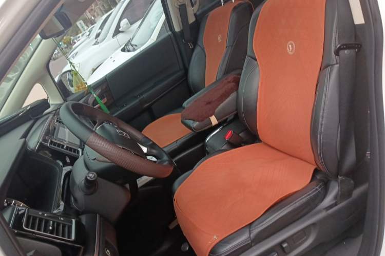 Used Honda Elysion 2016 2.4L Supreme Edition Left Front Seat