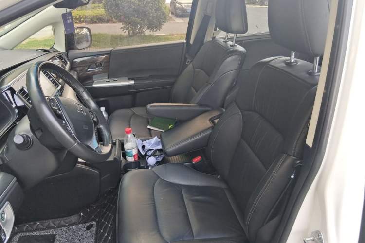 Used Honda Elysion 2016 2.4L Luxury Edition Left Front Seat