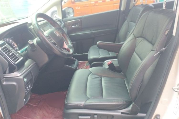 Used Honda Elysion 2016 2.4L Style Edition Left Front Seat