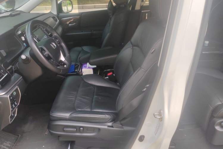 Used Honda Elysion 2016 2.4L Style Edition Left Front Seat