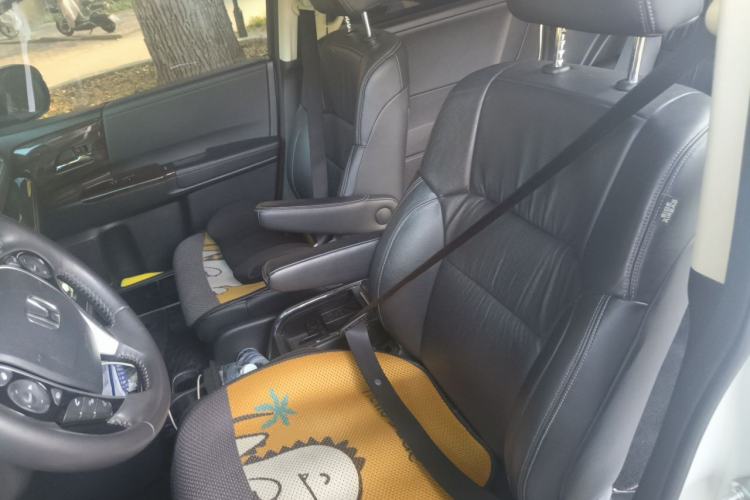 Used Honda Elysion 2016 2.4L Style Edition Left Front Seat