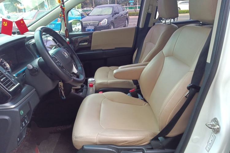 Used Honda Elysion 2016 2.4L Classic Edition Left Front Seat