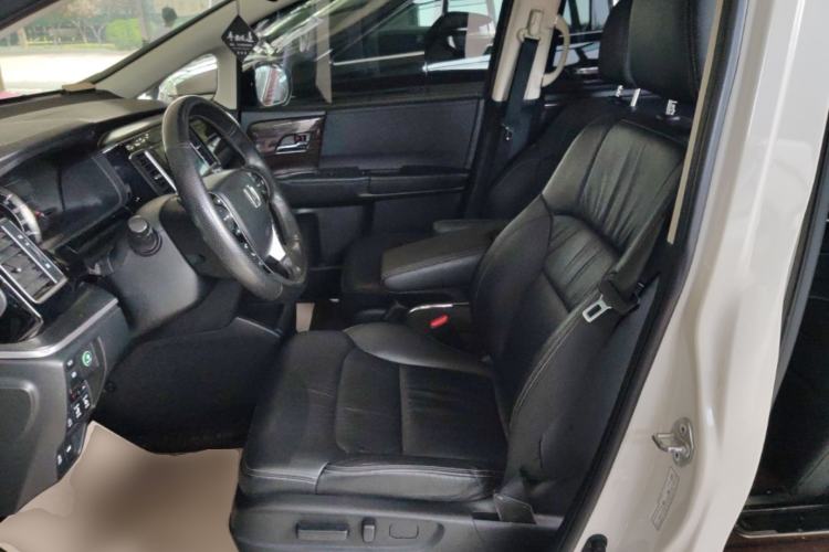 Used Honda Elysion 2016 2.4L Luxury Edition Left Front Seat