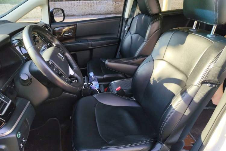 Used Honda Elysion 2016 2.4L Comfort Edition Left Front Seat