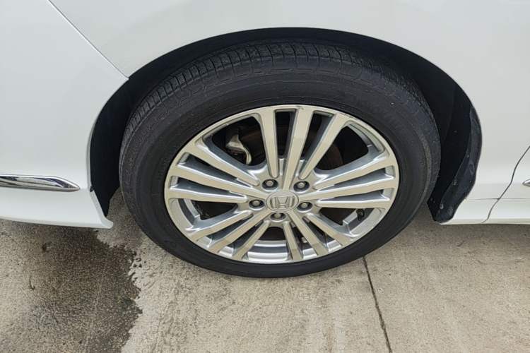 Used Honda Elysion 2016 2.4L Style Edition Left Front Wheel Hub