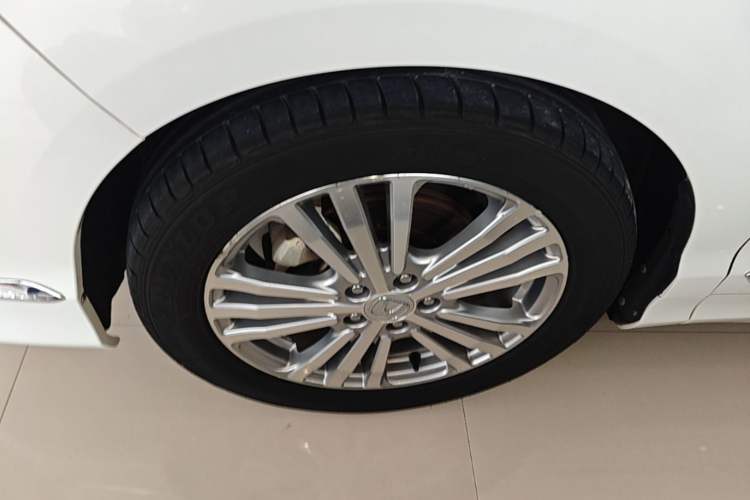 Used Honda Elysion 2016 2.4L Supreme Edition Left Front Wheel Hub
