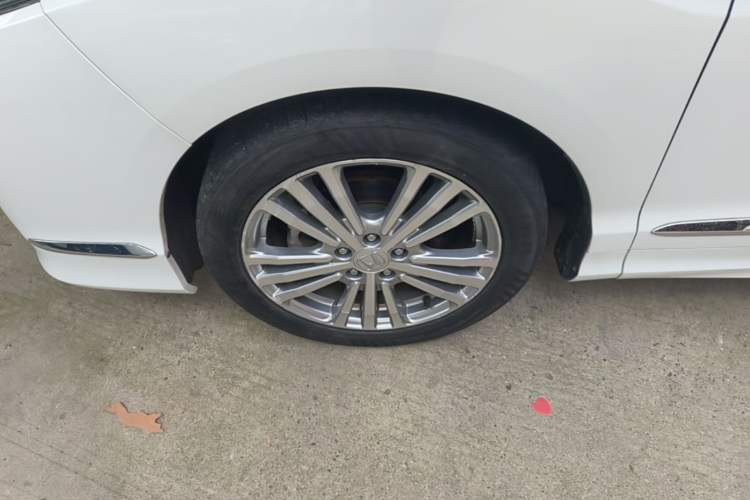 Used Honda Elysion 2016 2.4L Classic Edition Left Front Wheel Hub