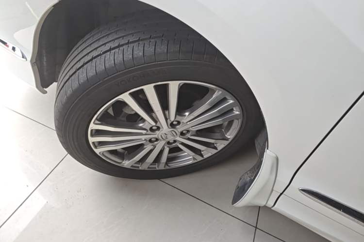 Used Honda Elysion 2016 2.4L Luxury Edition Left Front Wheel Hub