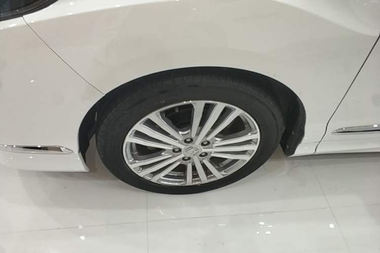 Used Honda Elysion 2016 2.4L Style Edition Left Front Wheel Hub