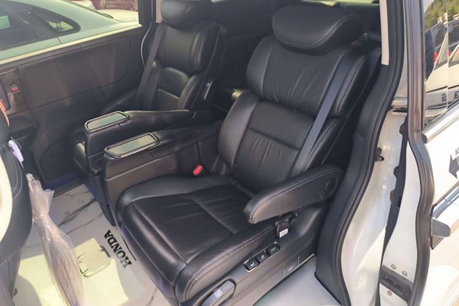 Used Honda Elysion 2016 2.4L Luxury Edition Left Rear Seat