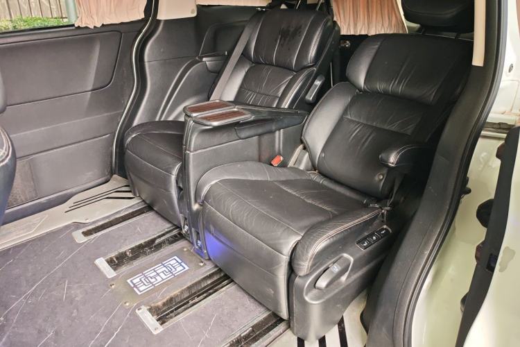 Used Honda Elysion 2016 2.4L Supreme Edition Left Rear Seat