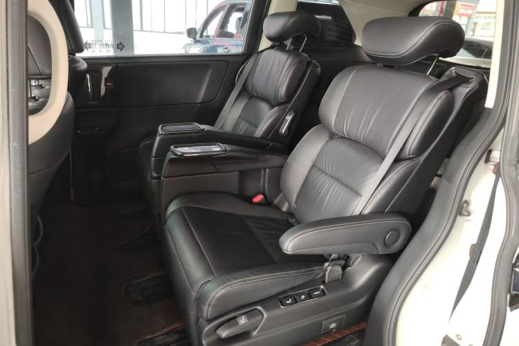 Used Honda Elysion 2016 2.4L Luxury Edition Left Rear Seat