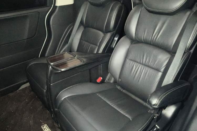 Used Honda Elysion 2016 2.4L Luxury Edition Left Rear Seat