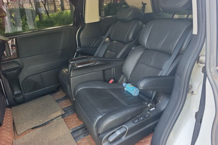 Used Honda Elysion 2016 2.4L Supreme Edition Left Rear Seat