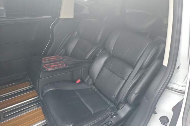Used Honda Elysion 2016 2.4L Luxury Edition Left Rear Seat