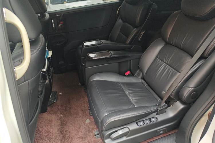 Used Honda Elysion 2016 2.4L Luxury Edition Left Rear Seat