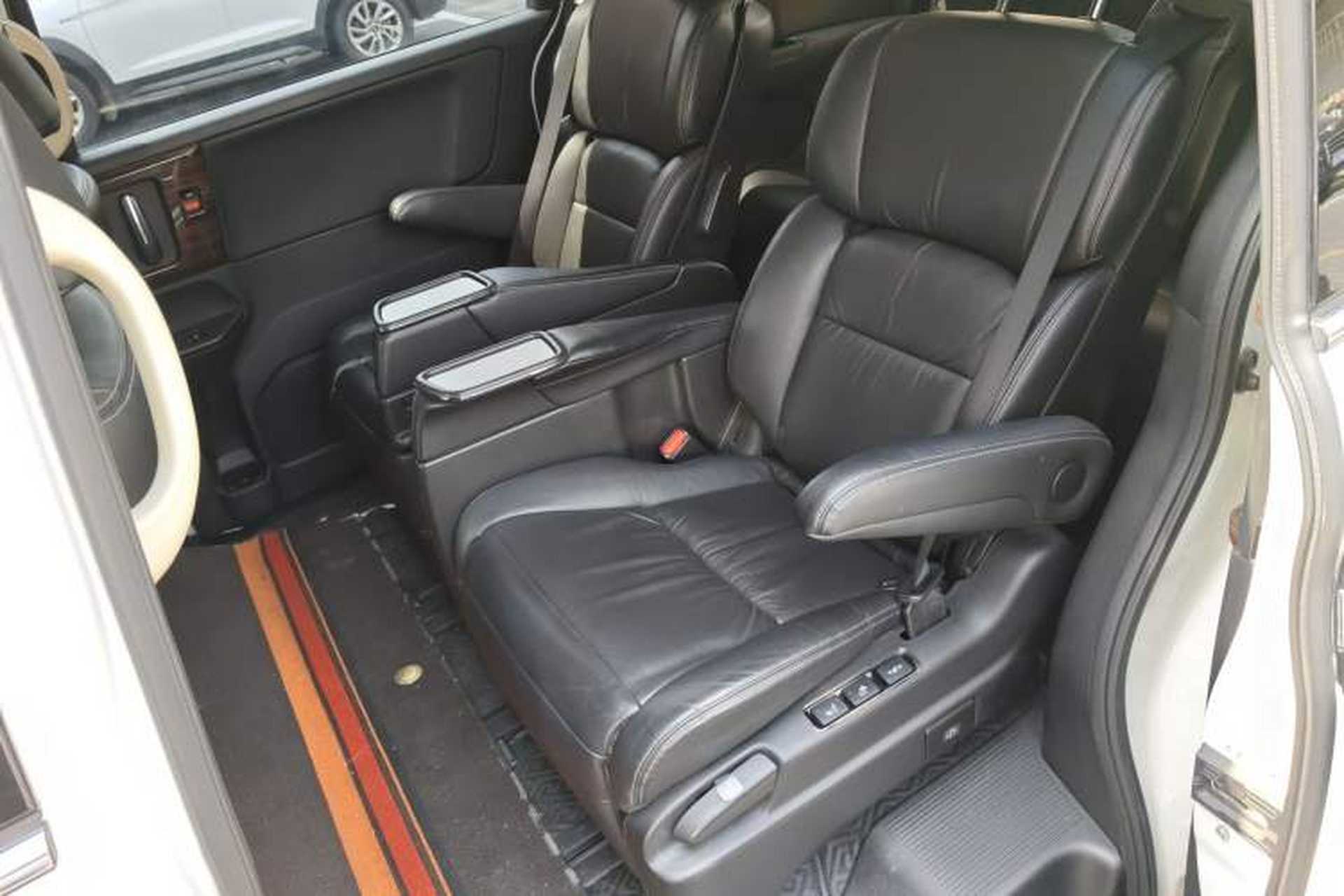Used Honda Elysion 2016 2.4L Luxury Edition Left Rear Seat