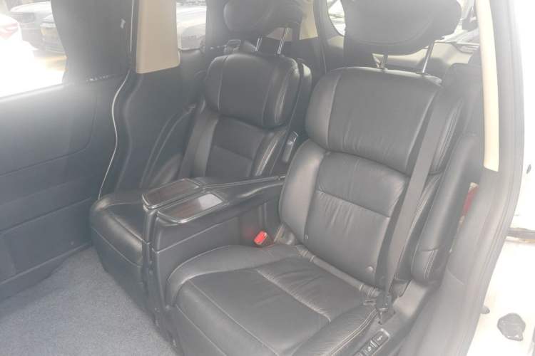 Used Honda Elysion 2016 2.4L Luxury Edition Left Rear Seat