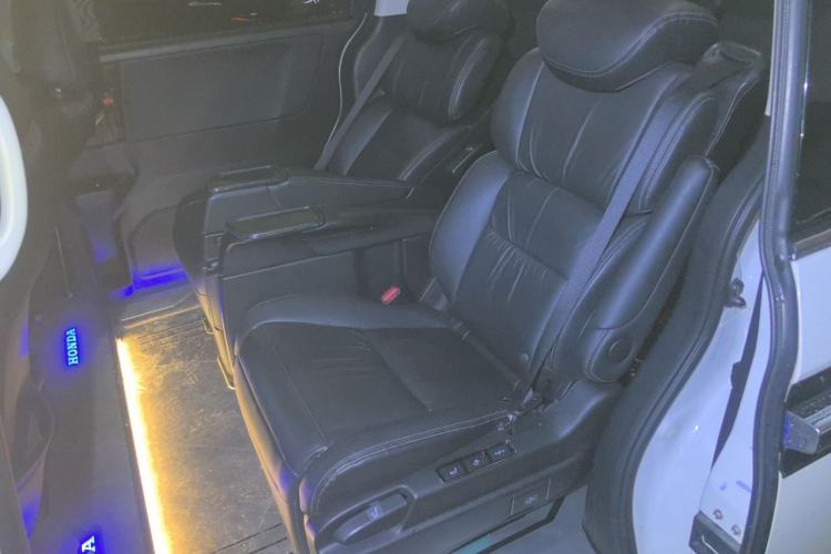Used Honda Elysion 2016 2.4L Luxury Edition Left Rear Seat