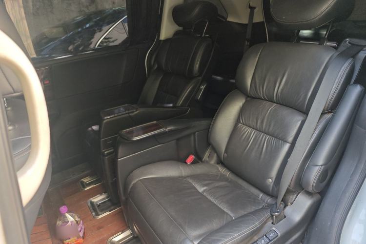 Used Honda Elysion 2016 2.4L Supreme Edition Left Rear Seat
