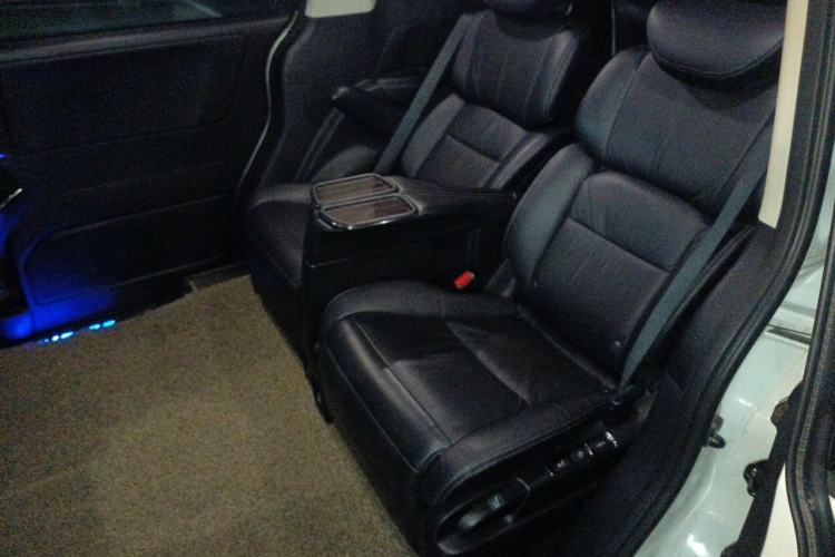 Used Honda Elysion 2016 2.4L Style Edition Left Rear Seat