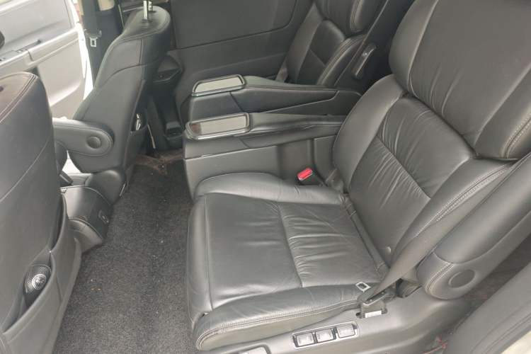 Used Honda Elysion 2016 2.4L Luxury Edition Left Rear Seat