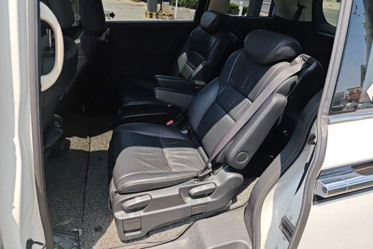 Used Honda Elysion 2016 2.4L Style Edition Left Rear Seat