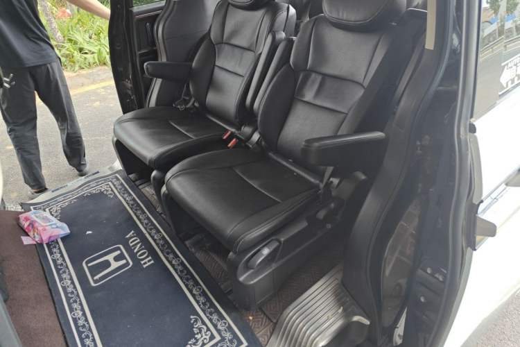 Used Honda Elysion 2016 2.4L Comfort Edition Left Rear Seat